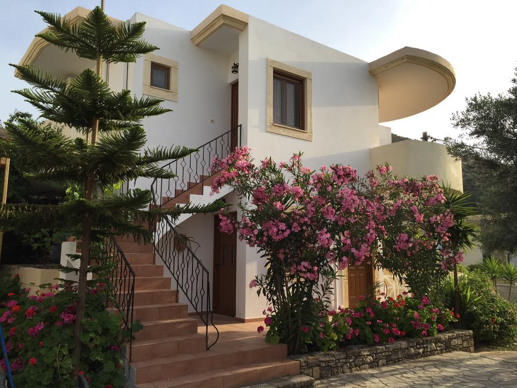 Vrisi Apartments & Villa Pitsídia Exterior foto